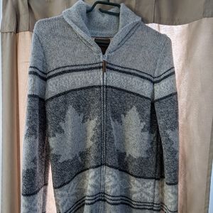 Canadiana Zip Sweater